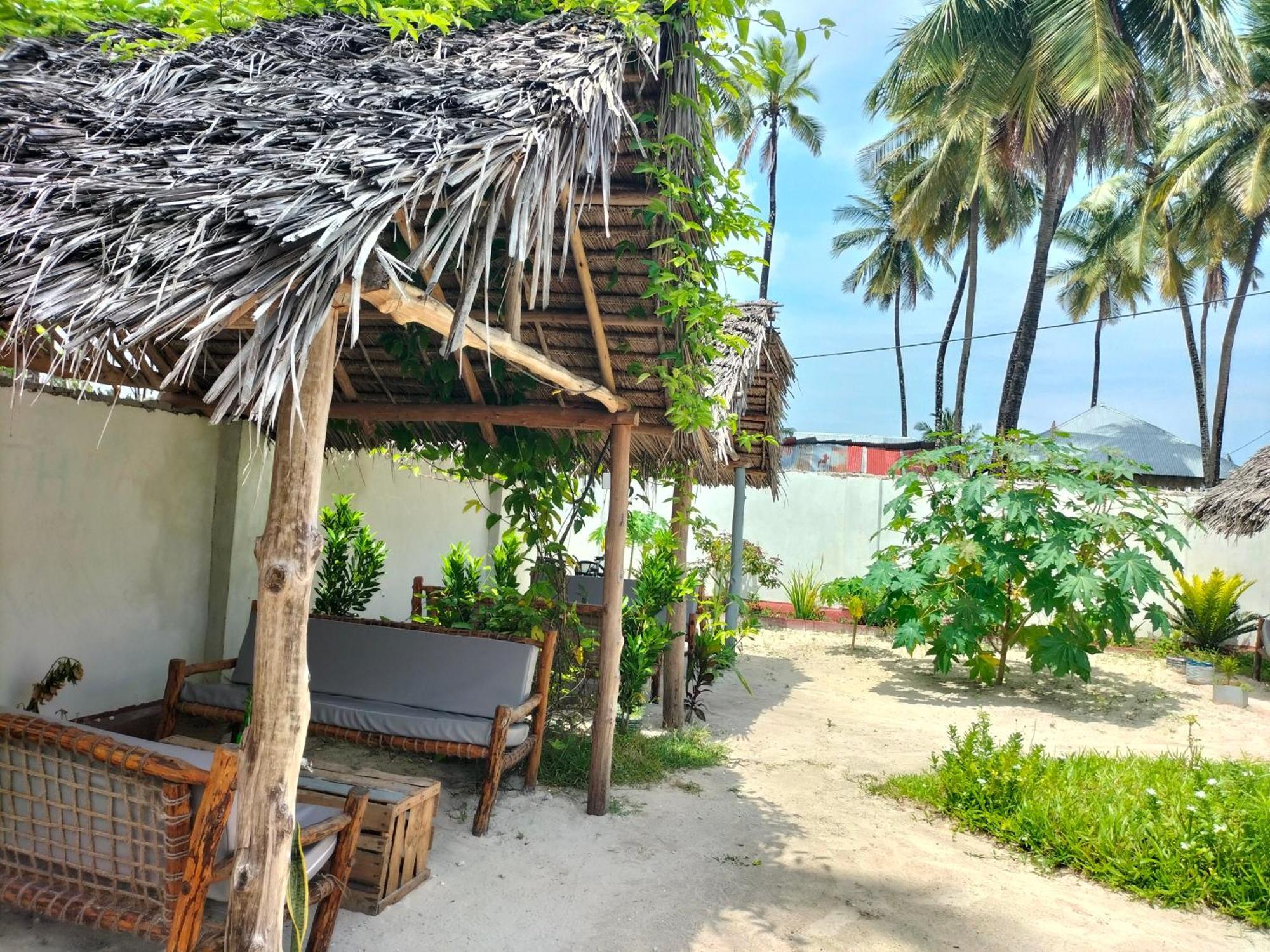Mambo Leo Hostel Paje Exteriér fotografie